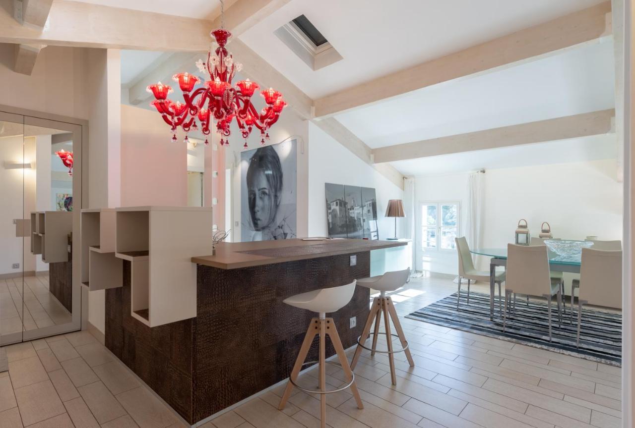 Appartement Delice A Saint Tropez Bagian luar foto