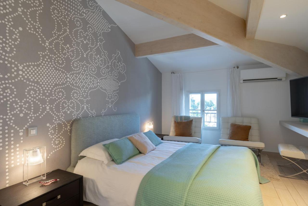 Appartement Delice A Saint Tropez Bagian luar foto